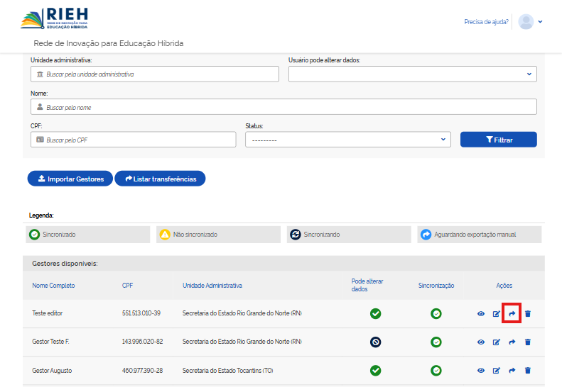Listagem de gestores com ícone de transferência